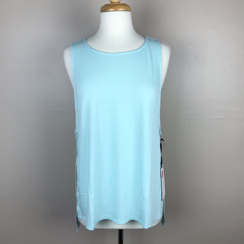 NWT Yogalicious Side Slit Tank Aqua